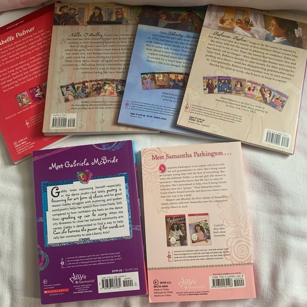 Scholastic American Girl Doll Medley of Books - Picture 7 of 8